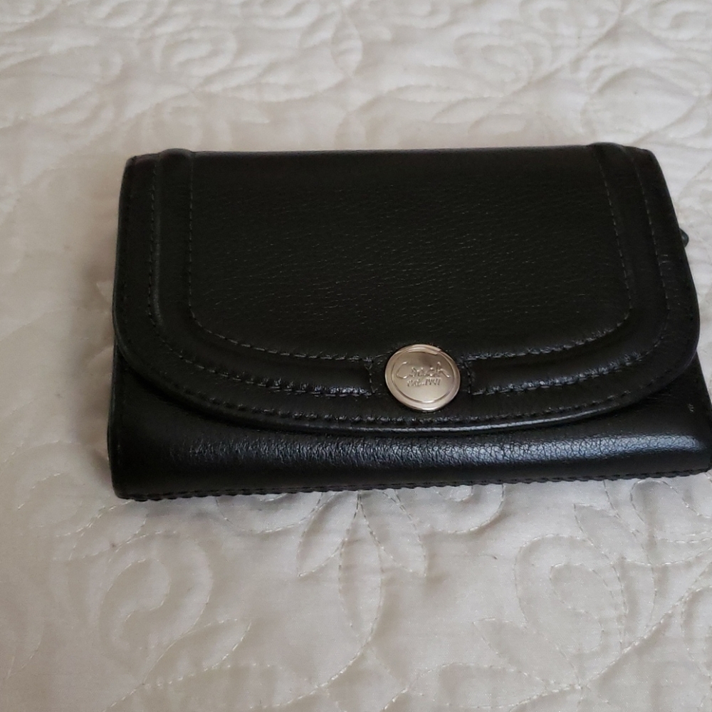 NWOT Coach leather wallet